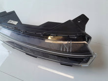 Load image into Gallery viewer, Frontscheinwerfer Hyundai Bayon 92208Q0600 LED Rechts Scheinwerfer Headlight