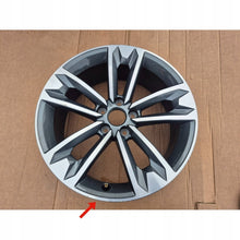 Laden Sie das Bild in den Galerie-Viewer, 1x Alufelge 18 Zoll 8W9601025C Audi A4 Allroad Rim Wheel FEL9858287844bg