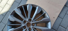 Laden Sie das Bild in den Galerie-Viewer, 1x Alufelge 18 Zoll 7.0" 5x108 47 5ET Glanz Ford Rim Wheel FEL4086135832am