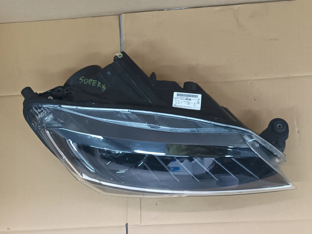 Frontscheinwerfer Skoda Superb III 3V1941016A Rechts Scheinwerfer Headlight SCH5280331266zd