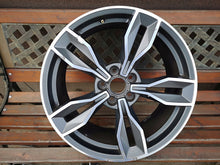 Load image into Gallery viewer, 1x Alufelge 19 Zoll 9.0&quot; 5x112 52ET Audi Tt Rim Wheel