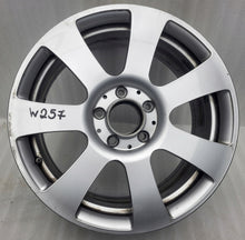 Load image into Gallery viewer, 1x Alufelge 17 Zoll 7.5" 5x112 47 5ET Matt Silber A2044013502 Mercedes-Benz X204 FEL9871461714ra