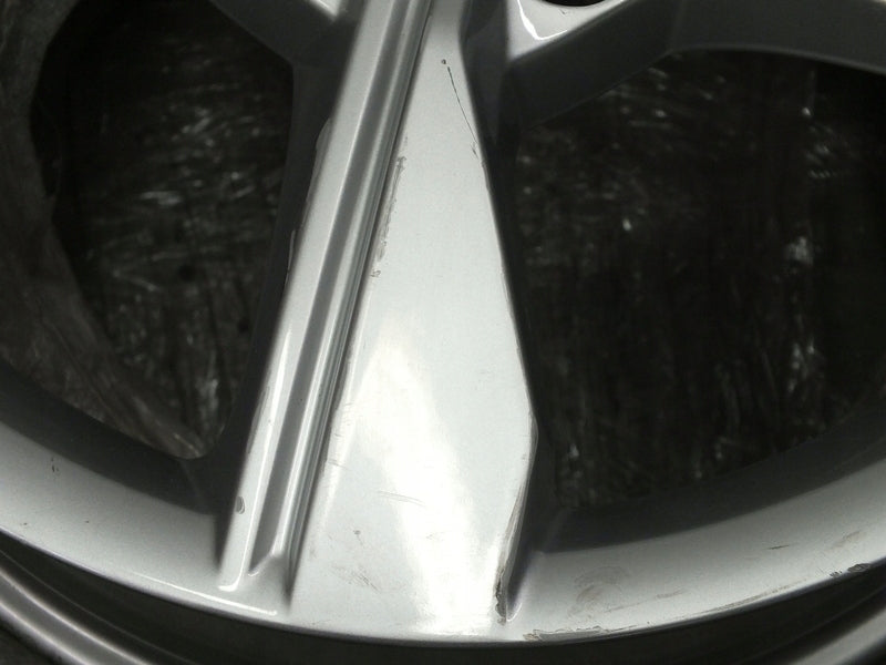 1x Alufelge 17 Zoll 7.5" 5x112 38ET Glanz Silber 8W0601025 Audi B9 Rim Wheel FEL9518876099sw