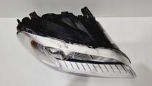 Load image into Gallery viewer, Frontscheinwerfer Volvo V70 S80 31420014 Xenon FALSE Scheinwerfer Headlight SCH6920553506ou