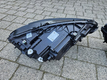 Laden Sie das Bild in den Galerie-Viewer, Frontscheinwerfer Mercedes-Benz Cla A1189061301 A1189061401 Ein Satz Headlight SCH8629737023ky