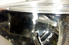 Laden Sie das Bild in den Galerie-Viewer, Frontscheinwerfer BMW E60 E61 158721-00 LED Ein Stück (Rechts oder Links) SCH2460284390yb