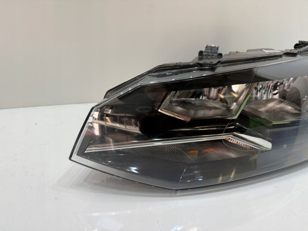 Frontscheinwerfer VW Polo 2G1941005 Links Scheinwerfer Headlight SCH4522718384gt