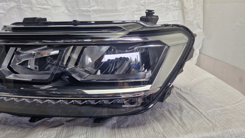 Frontscheinwerfer VW Tiguan 5NB941035B LED Links Scheinwerfer Headlight