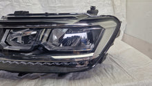 Laden Sie das Bild in den Galerie-Viewer, Frontscheinwerfer VW Tiguan 5NB941035B LED Links Scheinwerfer Headlight