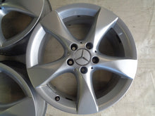 Laden Sie das Bild in den Galerie-Viewer, 4x Alufelge 17 Zoll 7.5" 5x112 52 5ET A2464010502 Mercedes-Benz W447 Rim Wheel FEL2919287620yp