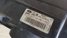 Laden Sie das Bild in den Galerie-Viewer, Frontscheinwerfer Ford Fiesta I AM51-13W029-AF Rechts Scheinwerfer Headlight SCH3786827582gl