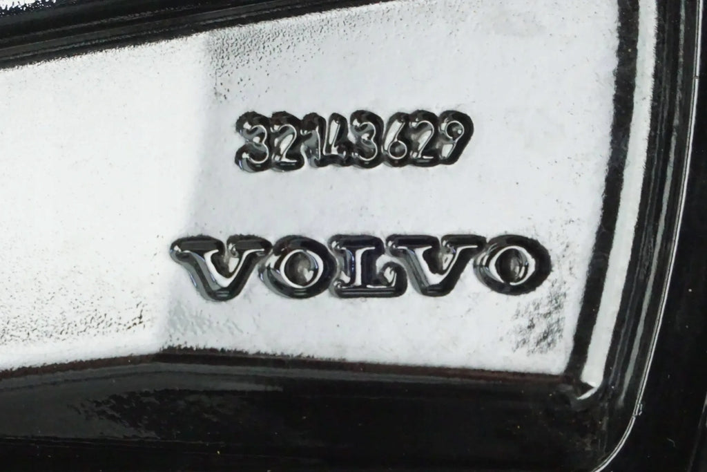 1x Alufelge 20 Zoll 8.5" 5x108 50 5ET Glanz Schwarz 32143629 Volvo Xc40 FEL5875306199xo