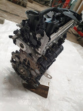 Load image into Gallery viewer, Motor Audi C7 A4 B9 DET 2.0 TDI 190PS 115TKm 2017 Diesel Engine Komplett