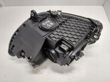 Laden Sie das Bild in den Galerie-Viewer, Frontscheinwerfer Mercedes-Benz W206 A2069068204 Full LED Rechts Headlight SCH4105699005sq