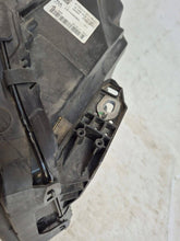 Laden Sie das Bild in den Galerie-Viewer, Frontscheinwerfer Mercedes-Benz Gla A1569067000 LED Rechts Headlight SCH3513180817mz