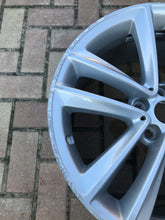 Laden Sie das Bild in den Galerie-Viewer, 1x Alufelge 19 Zoll 8.5" 5x112 25ET Glanz Schwarz 6883159 BMW 7 G11 G12 FEL3964044099im