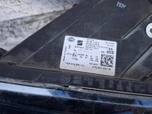 Laden Sie das Bild in den Galerie-Viewer, Frontscheinwerfer Seat Ateca 576941031B LED Ein Stück (Rechts oder Links)