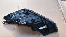 Load image into Gallery viewer, Frontscheinwerfer Hyundai Tucson 92102-D7200 LED Rechts Scheinwerfer Headlight SCH9172226767fa
