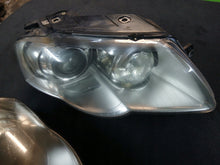 Laden Sie das Bild in den Galerie-Viewer, Frontscheinwerfer VW Passat 3C0941752K 3C0941751 FALSE Scheinwerfer Headlight SCH2668647754va