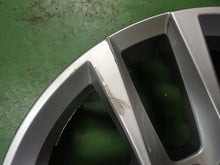 Load image into Gallery viewer, 1x Alufelge 18 Zoll 7.5" 5x108 55ET Glanz Silber 31445568 Volvo Xc60 Rim Wheel FEL3131325326pt