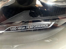 Laden Sie das Bild in den Galerie-Viewer, Frontscheinwerfer Mercedes-Benz W206 A2069067103 Full LED Rechts Headlight SCH2378350150mw