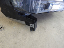 Laden Sie das Bild in den Galerie-Viewer, Frontscheinwerfer Ford Ranger Rechts Scheinwerfer Headlight SCH5512134753ft