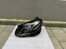 Laden Sie das Bild in den Galerie-Viewer, Frontscheinwerfer Mercedes-Benz W213 A2139069503 Full LED Links Headlight SCH4990563681es