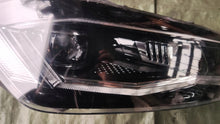 Laden Sie das Bild in den Galerie-Viewer, Frontscheinwerfer VW Polo 2G1941036B Full LED Rechts Scheinwerfer Headlight