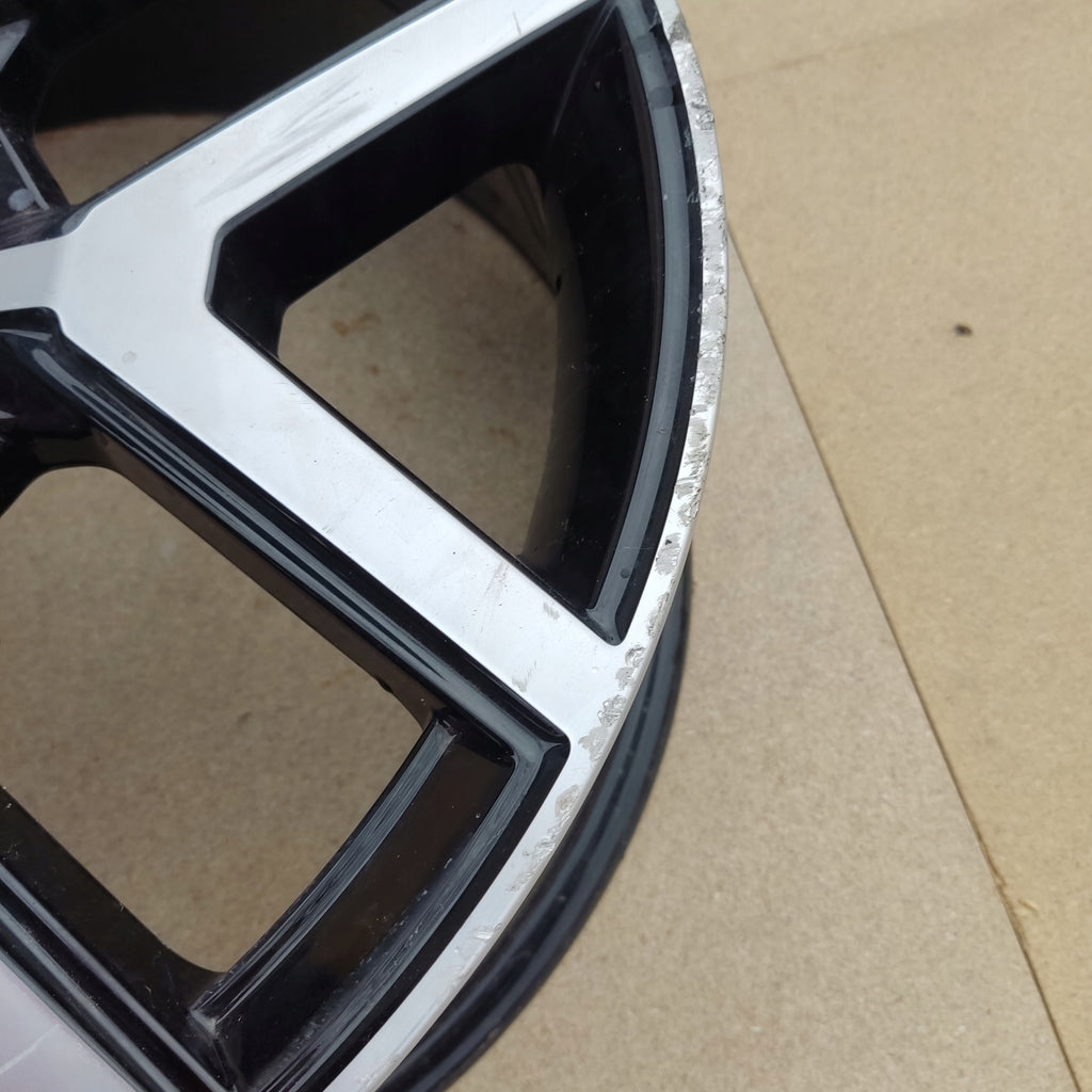 1x Alufelge 18 Zoll 7.0" 5x112 47ET Glanz Schwarz 6F9601025B Mg Ibiza Arona