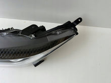 Laden Sie das Bild in den Galerie-Viewer, Frontscheinwerfer Toyota Yaris EUK0-8 Full LED Links Scheinwerfer Headlight SCH5040395383hh