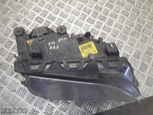 Laden Sie das Bild in den Galerie-Viewer, Frontscheinwerfer BMW 3 E46 301177274 Rechts Scheinwerfer Headlight SCH3974606901jm