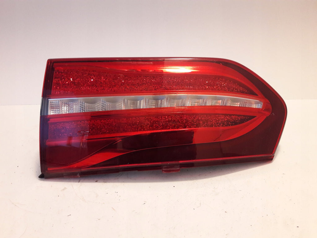 Rückleuchte Mercedes-Benz W213 A2139069800 Rechts Rearlight