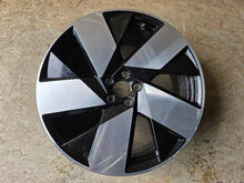 Laden Sie das Bild in den Galerie-Viewer, 1x Alufelge 20 Zoll 5x108 32143630 Volvo Xc40 Rim Wheel FEL1221309373lw
