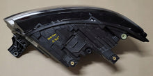 Laden Sie das Bild in den Galerie-Viewer, Frontscheinwerfer VW Multivan Transporter 7T1941036AE 992941571AG LED Rechts SCH7030173980zz