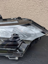 Load image into Gallery viewer, Frontscheinwerfer Mitsubishi Outlander 8301D3-32 Full LED Rechts Headlight