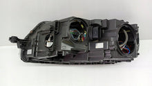 Laden Sie das Bild in den Galerie-Viewer, Frontscheinwerfer Skoda Octavia III 5E1941016 Xenon Rechts Headlight SCH1118050748sj