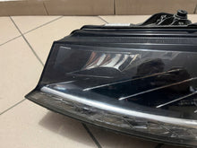 Load image into Gallery viewer, Frontscheinwerfer Skoda Fabia III 6V1941015F Links Scheinwerfer Headlight