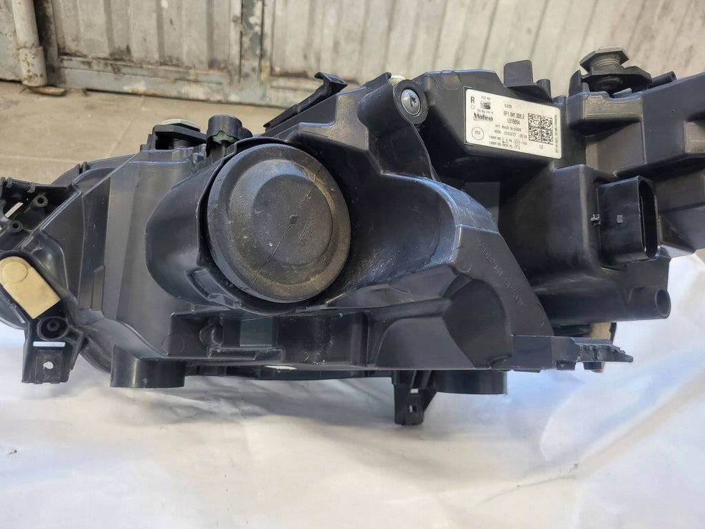 Frontscheinwerfer Seat Ibiza 6F1941006E LED Ein Stück (Rechts oder Links)