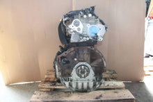 Load image into Gallery viewer, Motor Opel Vivaro M9RE780 2.0 DCI 186TKm Benzin Engine Unkomplett MOT1881361869nb