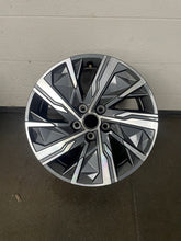 Load image into Gallery viewer, 1x Alufelge 17 Zoll 7.0" 5x114.3 43 5ET Glanz Schwarz 52910-N7160 Hyundai Tucson FEL1814664942ol