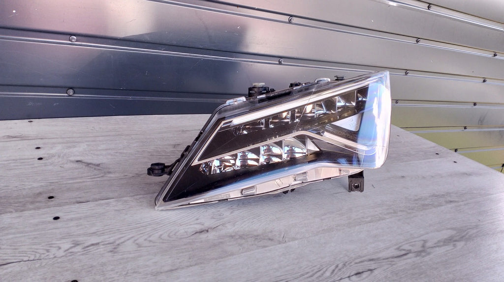 Frontscheinwerfer Seat Leon 5F1941007J Full LED Links Scheinwerfer Headlight