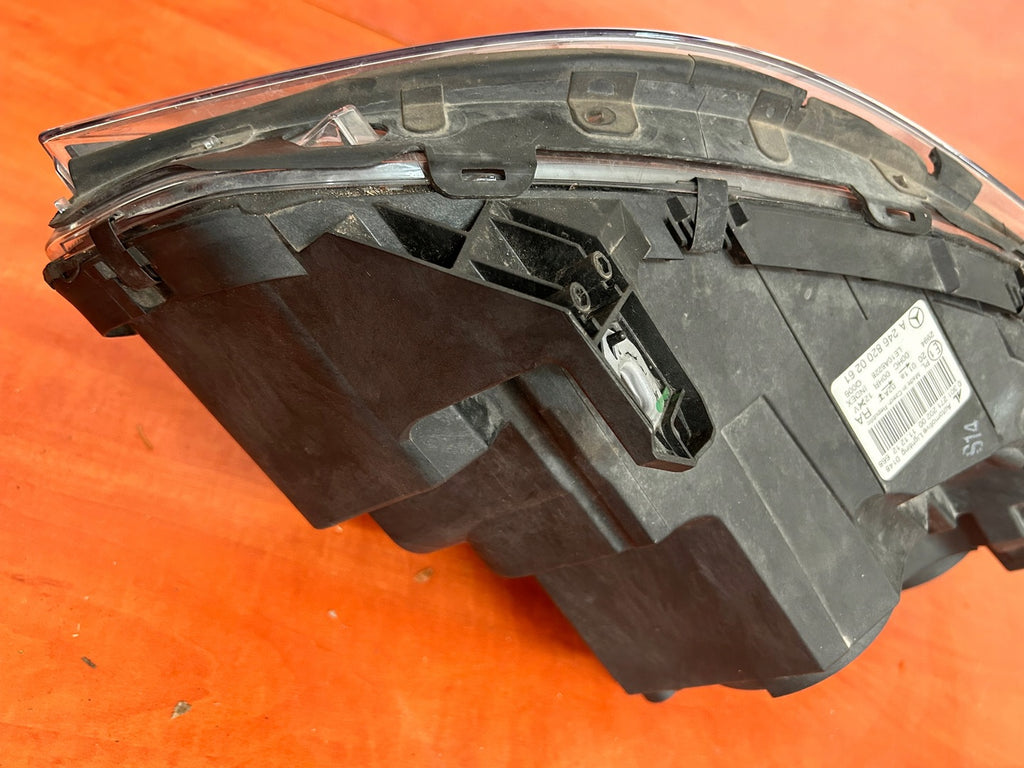 Frontscheinwerfer Mercedes-Benz W246 A2468200261 LED Rechts Headlight