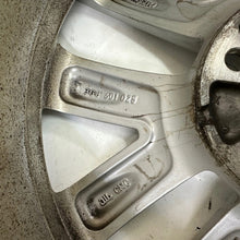 Load image into Gallery viewer, 1x Alufelge 17 Zoll 7.0" 5x112 38ET Glanz Silber 3G8601025 VW Arteon Rim Wheel FEL6900486699cm