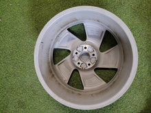 Load image into Gallery viewer, 1x Alufelge 19 Zoll 7.5" 5x114.3 GI400ADE09 Hyundai Ioniq 5 Rim Wheel FEL4180363813mg