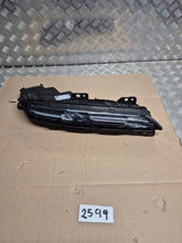 Laden Sie das Bild in den Galerie-Viewer, Frontscheinwerfer BMW 7 12640240660 Rechts Scheinwerfer Headlight SCH3047903718up