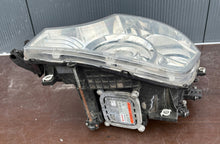 Load image into Gallery viewer, Frontscheinwerfer Mercedes-Benz A9608200639 Xenon Links Scheinwerfer Headlight SCH7882076178za
