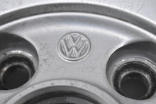 Load image into Gallery viewer, 1x Alufelge 16 Zoll 6.0" 5x112 50ET Glanz Silber 1K0601025Q VW Golf Rim Wheel FEL1902254305jc