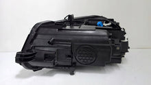 Laden Sie das Bild in den Galerie-Viewer, Frontscheinwerfer Mercedes-Benz Cla X118 C118 A1189061301 Links Headlight SCH6141851095aw