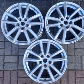 1x Alufelge 19 Zoll 7.5