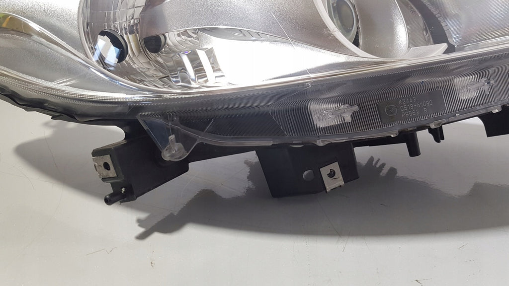 Frontscheinwerfer Mazda V C513-51030 Rechts Scheinwerfer Headlight